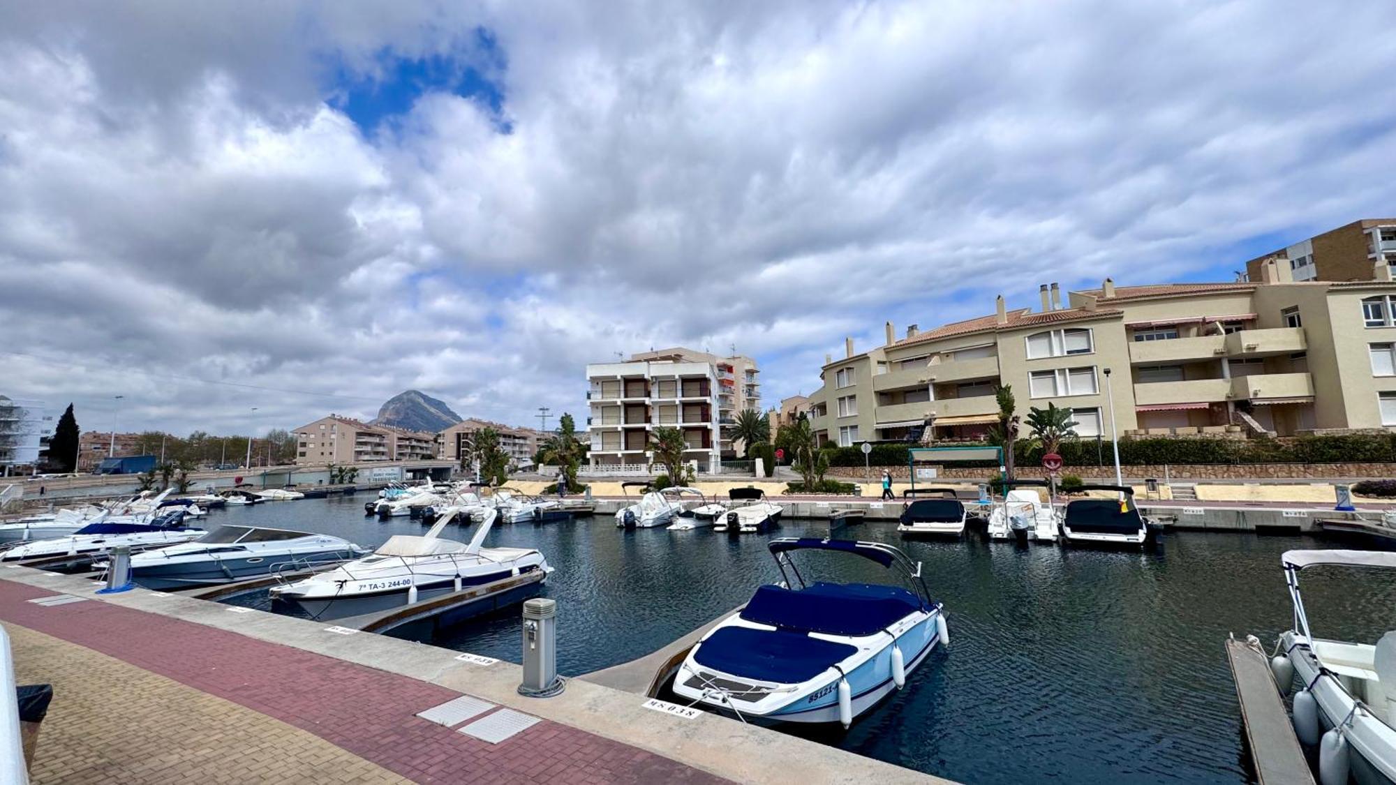 Apartamentos Bismar Vyb Javea Luaran gambar